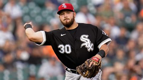 Cactus League report: Jake Burger is cooking for White Sox — and what motivated Nick Burdi to attempt a comeback with Cubs